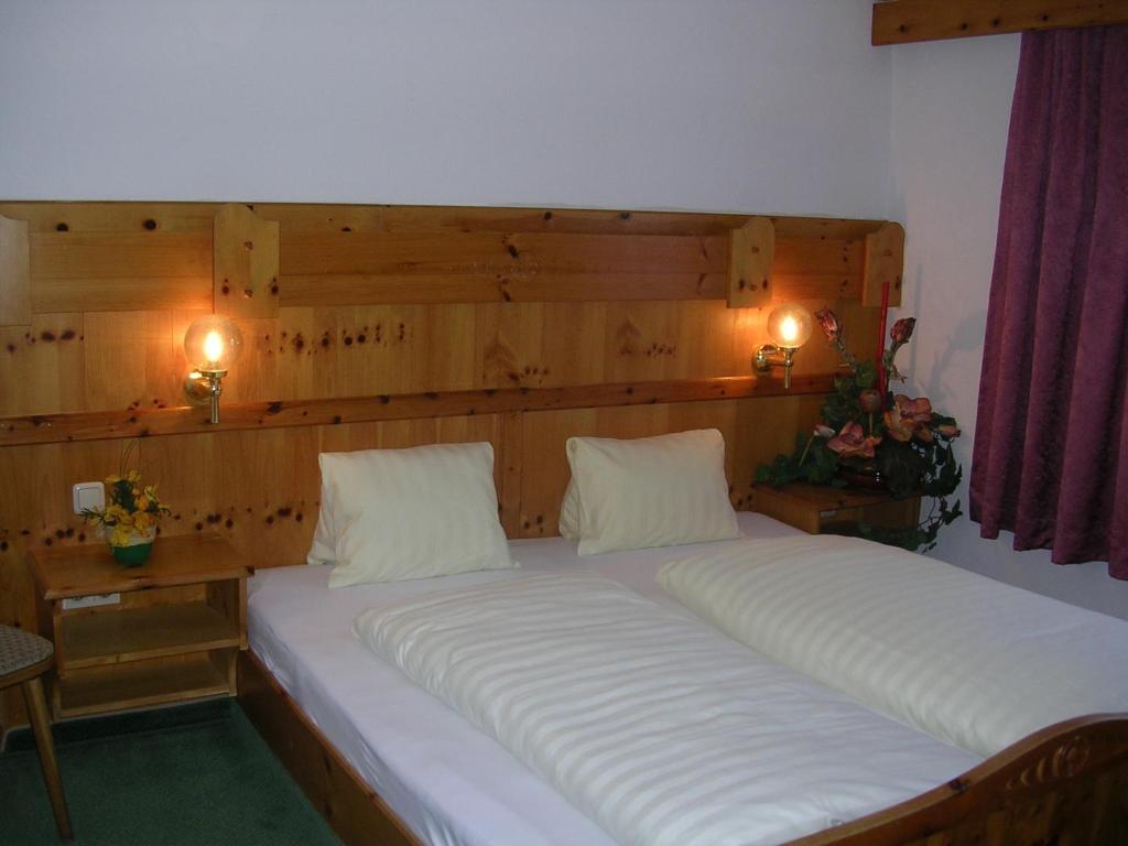 Koeflerhof Appartements Sankt Leonhard im Pitztal Rom bilde